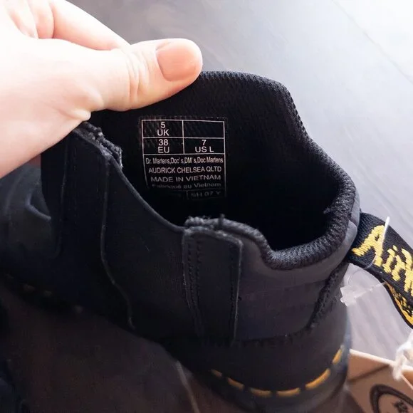 NWT Dr Martens Audrick Quilted Platform Quilted Chelsea Boots, Black Women’s 7 - Picture 8 of 12